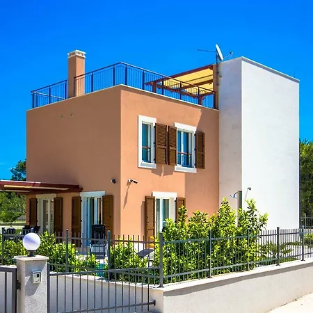 1 Hotel Splitska